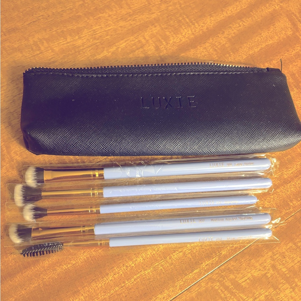 LUXIE Wonderlust Eye Brush Set with Pouch